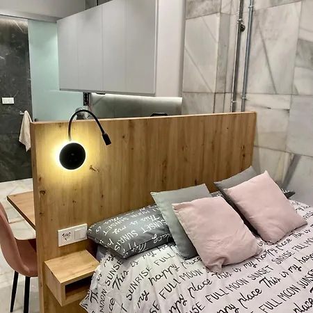 Airva: Apartamentos Bajada De La Libertad Valladolid Quarto foto